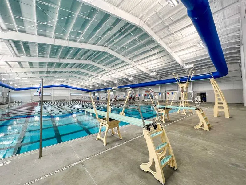 Cape Girardeau Aquatic Center — Diving Boards